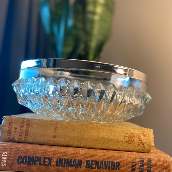 Heavy Glass Vintage Bowl Chrome Ring Made in England Fruit Bowl Candy Dish - Picture 5 of 11